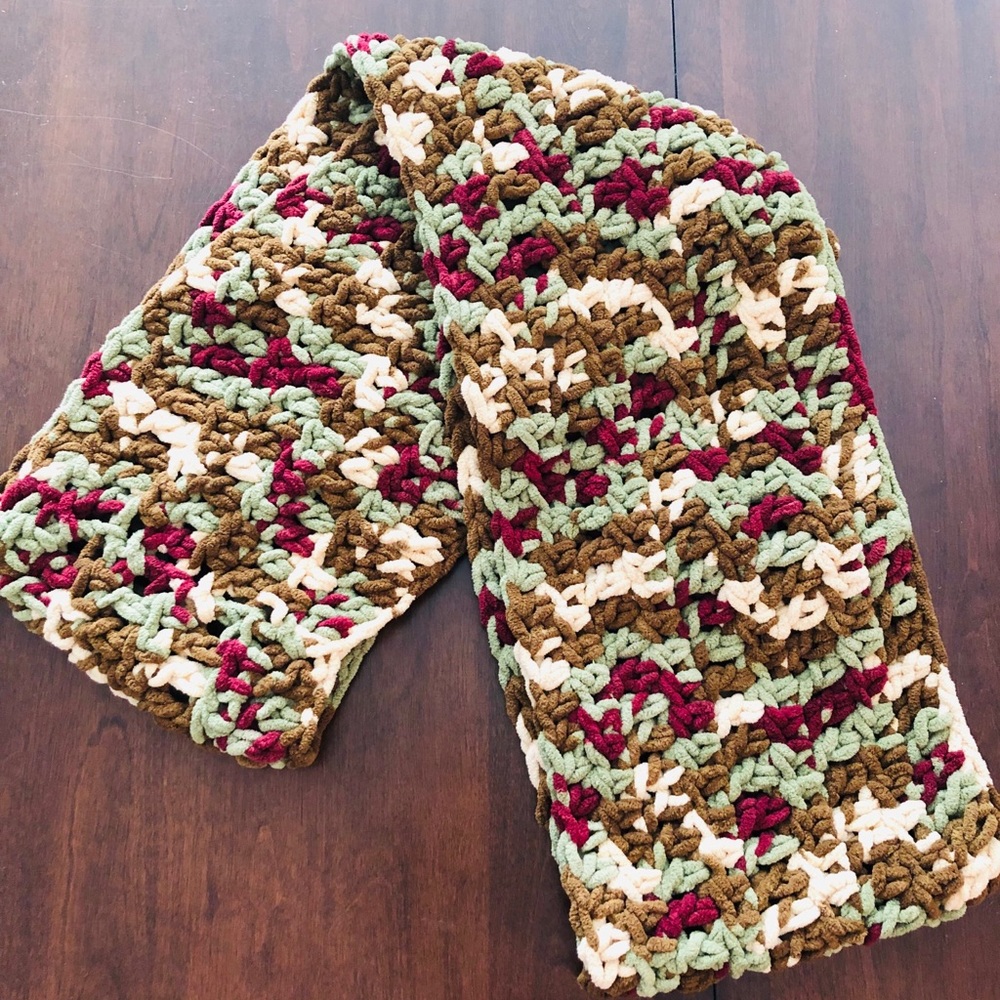 Crochet Infinity Scarf